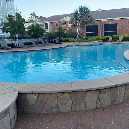 Spacious Apartments In The Woodlands, Tx Экстерьер фото