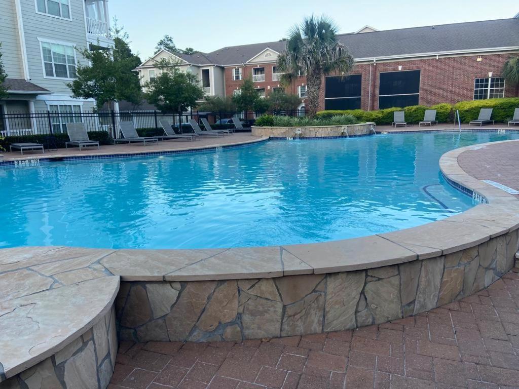 Spacious Apartments In The Woodlands, Tx Экстерьер фото